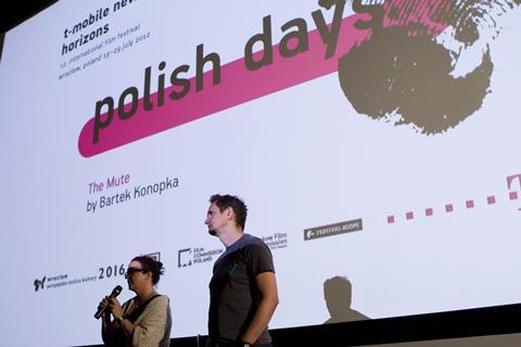 Bartek Konopka and Anna Wydra pitching project The Mute at Polish Days